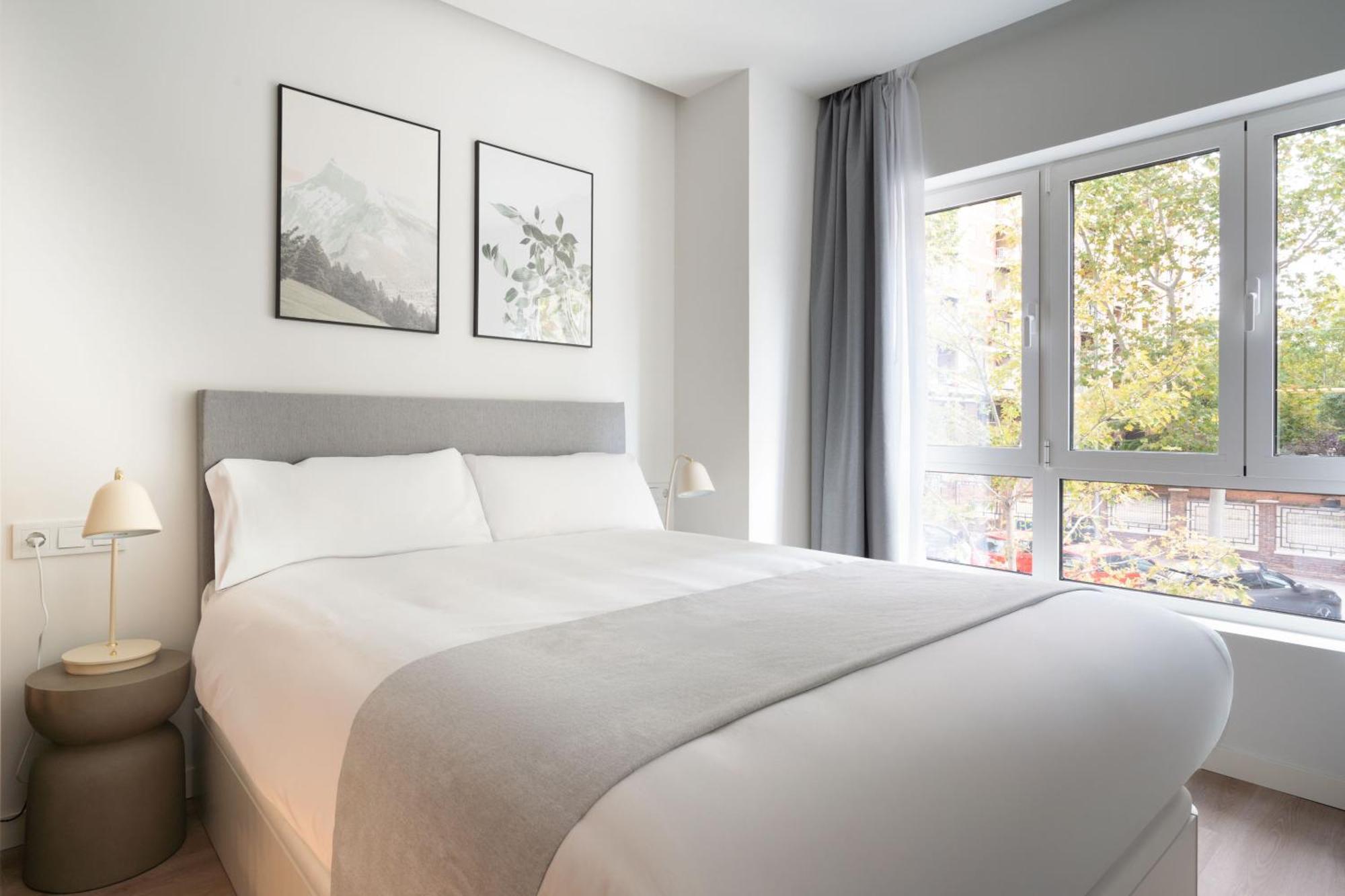 Limehome Madrid Calle De Juan Hurtado De Mendoza 外观 照片