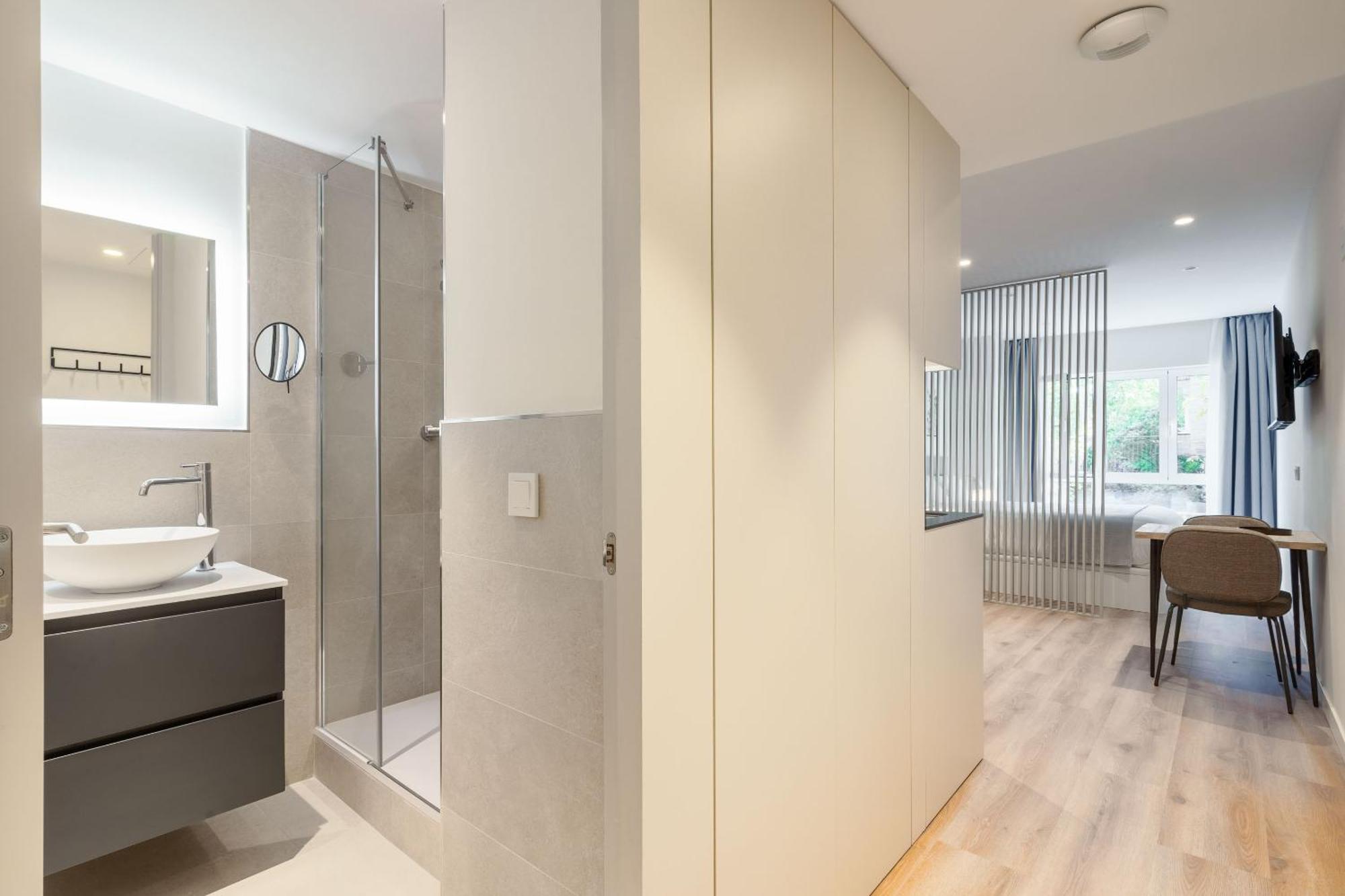 Limehome Madrid Calle De Juan Hurtado De Mendoza 客房 照片