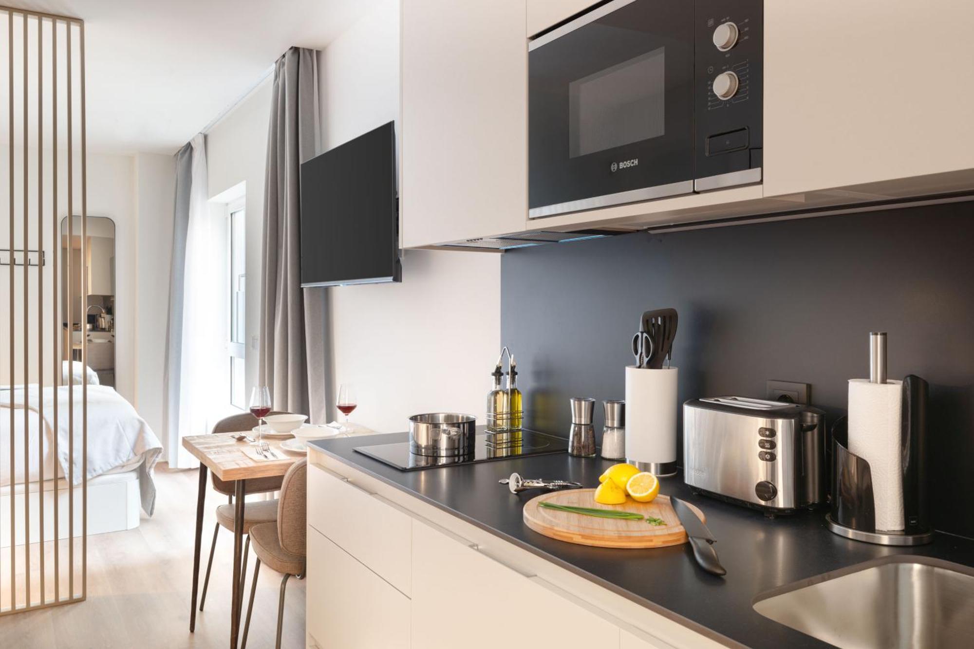 Limehome Madrid Calle De Juan Hurtado De Mendoza 外观 照片